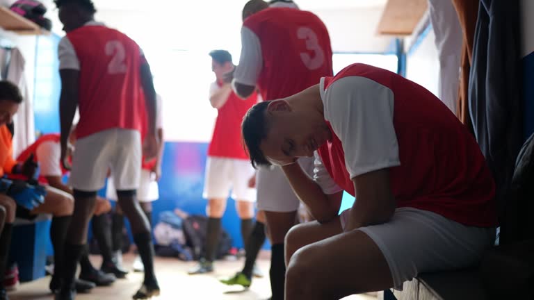 Telefoni e social negli spogliatoi: come è cambiata la socialità dei calciatori