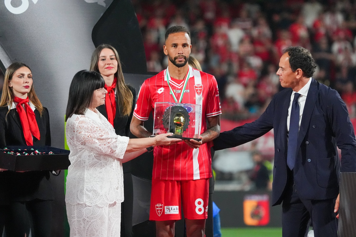 Hernani MVP