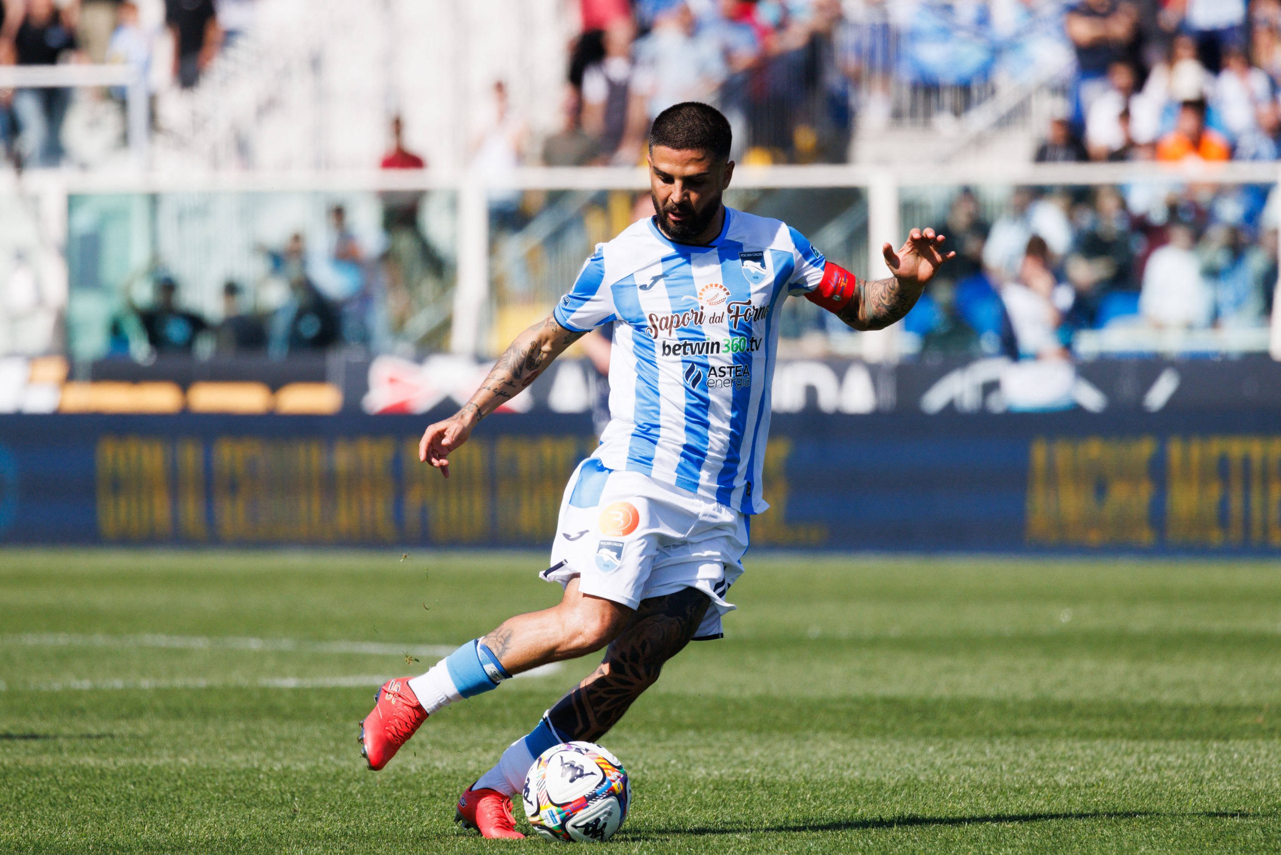CALCIO - Serie B - Pescara Calcio vs UC Sampdoria Pescara, Italy, April 11, 2026: Lorenzo Insigne of Delfino Pescara 1936